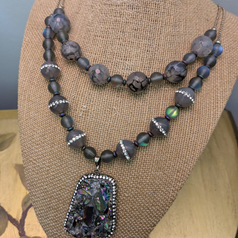 Dramatic Black And Silver Statement Necklace With… - image 1